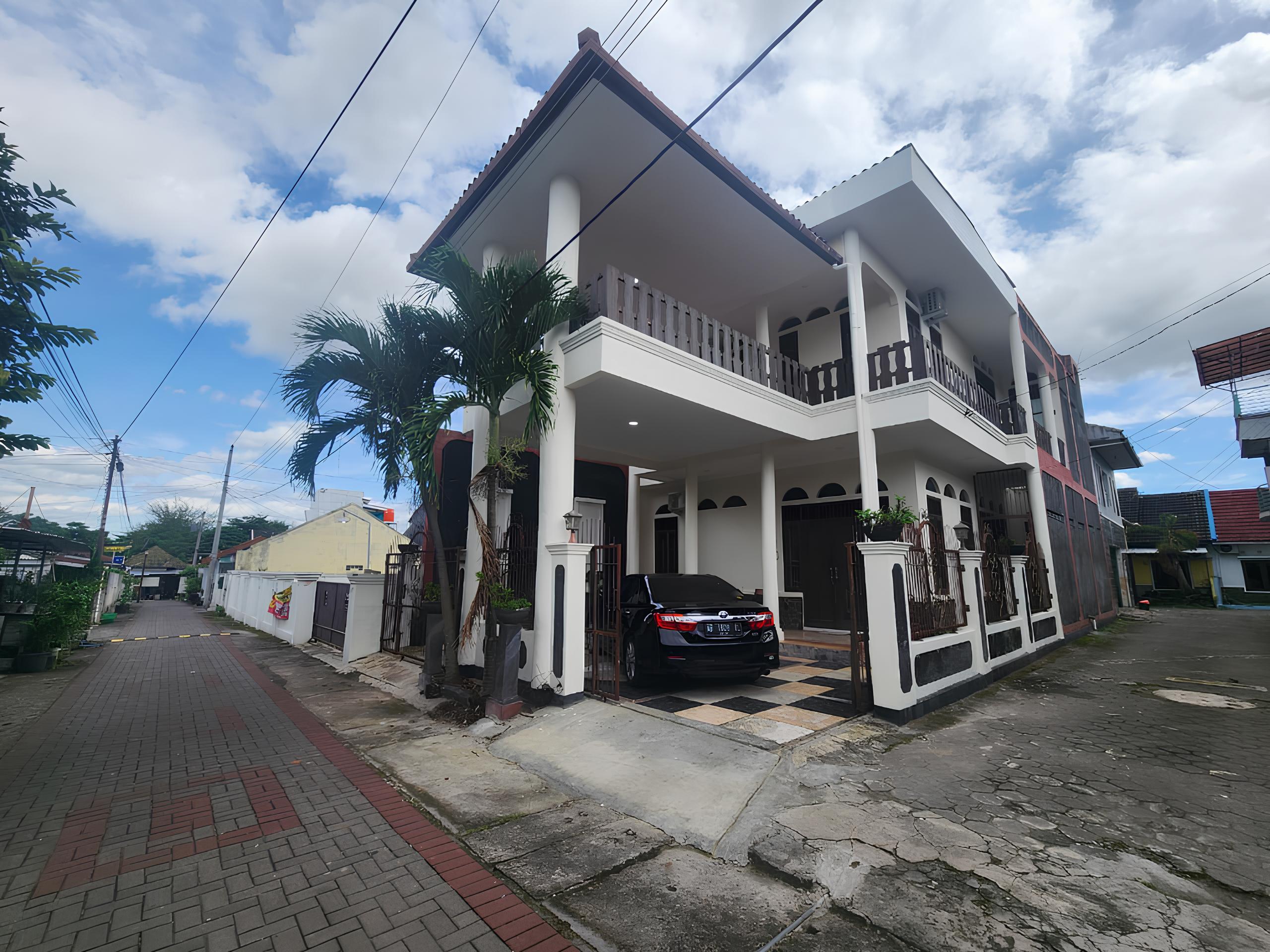 Slider Image 1